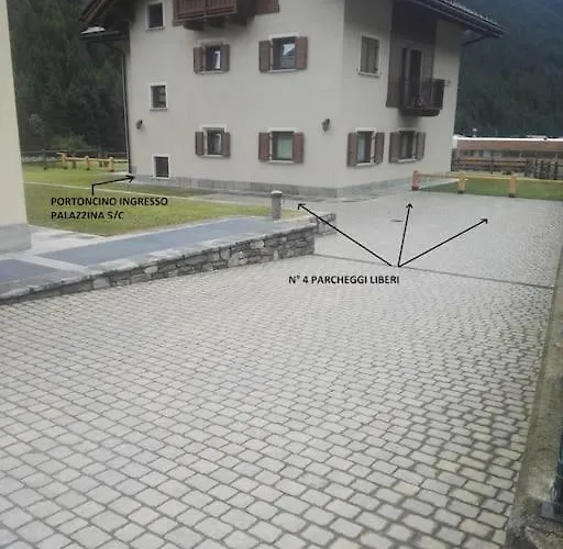 Bormio Apartment, Terme E Sci A 5 Min. Di Auto דירה