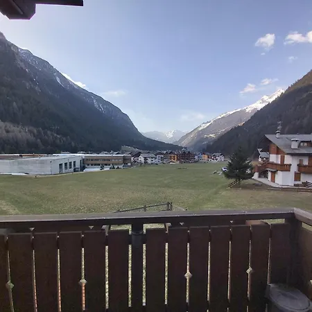 Apartman Bormio Apartment, Terme E Sci A 5 Min. Di Auto Valdisotto