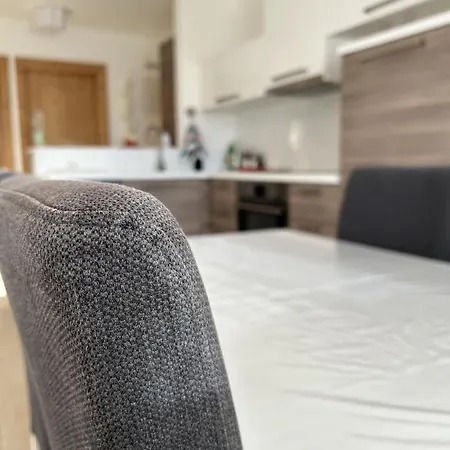 Bormio Apartment, Terme E Sci A 5 Min. Di Auto * Valdisotto