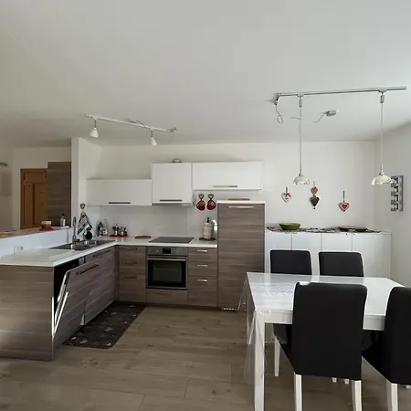 Apartman Bormio Apartment, Terme E Sci A 5 Min. Di Auto