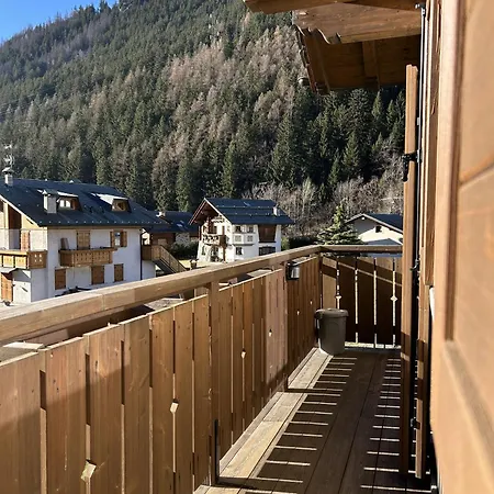 Apartman Bormio Apartment, Terme E Sci A 5 Min. Di Auto Valdisotto
